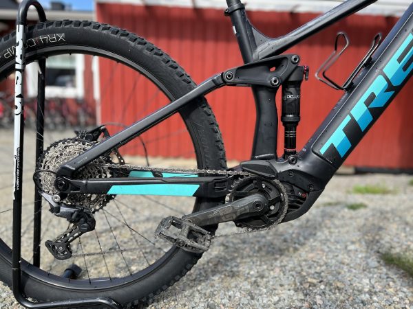 Trek Rail 5 Deore 500W (rentalbike) - Image 2