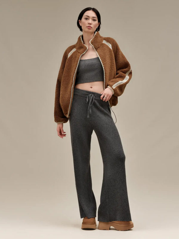 Ugg Classic Ultra Mini New Heights Naisten Kengät - Image 4