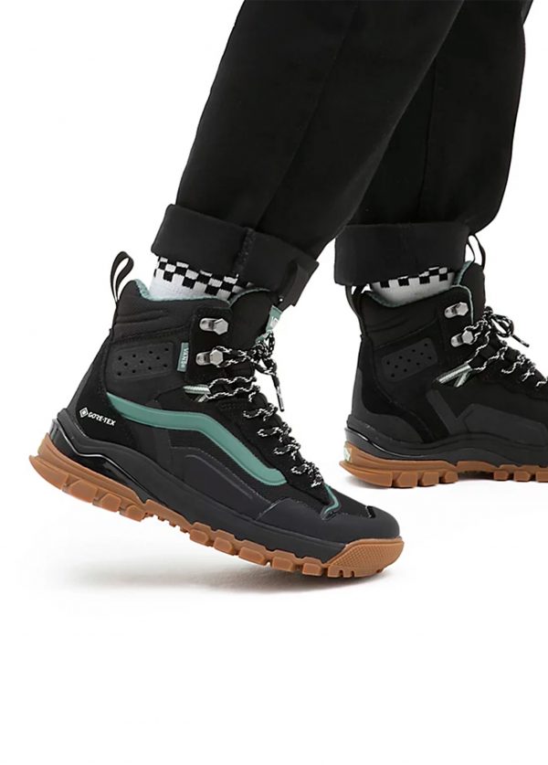Vans Ultrarange Exo Hi Gore-Tex Unisex Talvikenkä - Image 4