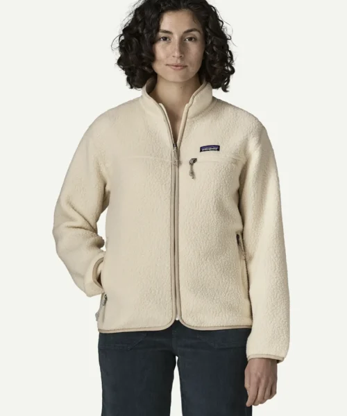 Patagonia Women's Retro Pile Fleece Jacket Natural -fleecetakki - Mallin päällä edestä